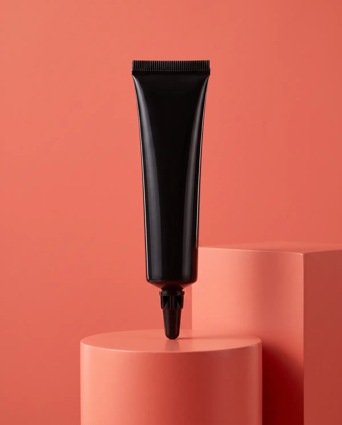 İnce Uçlu Tüp Φ19 mm 5–25 ml