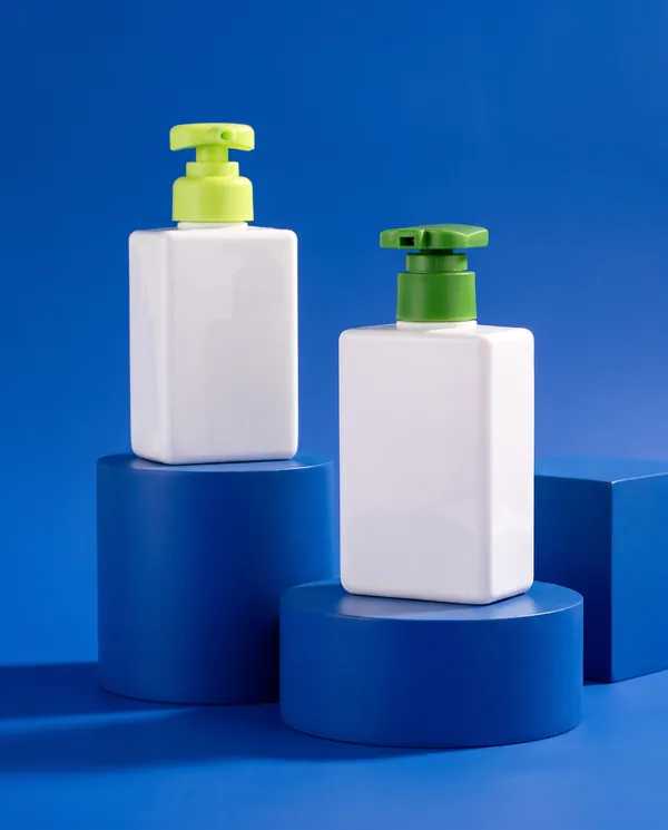 Kare Köpük Pompalı Şişe 330 ml