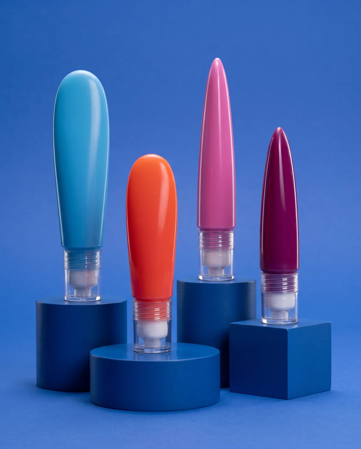 Özel Formlu Masaj Uçlu Şişe 15–20 ml