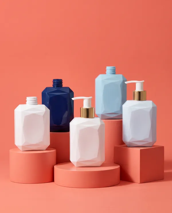Özel Formlu Pompalı Şişe 250 ml