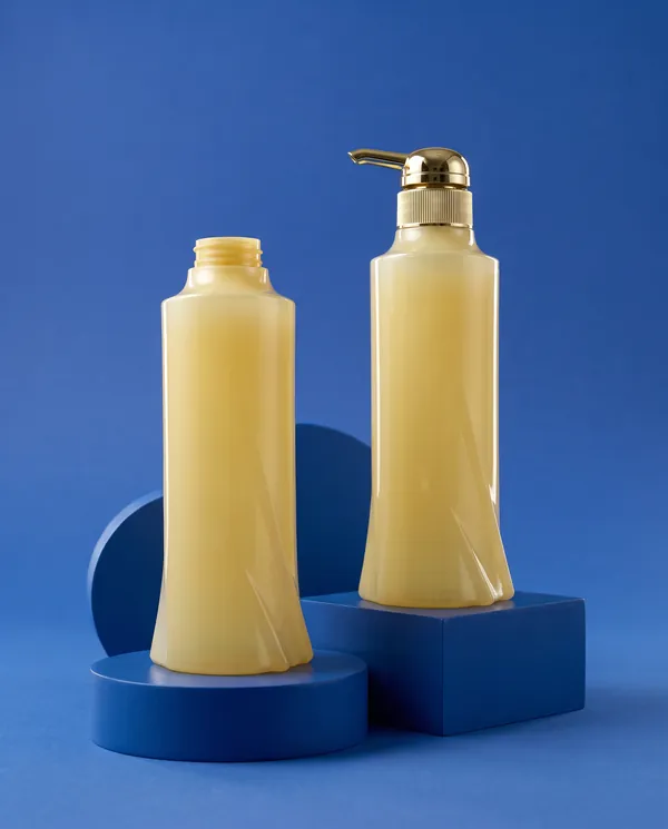 Renkli Şeffaf Özel Formlu Pompalı Şişe 500 ml
