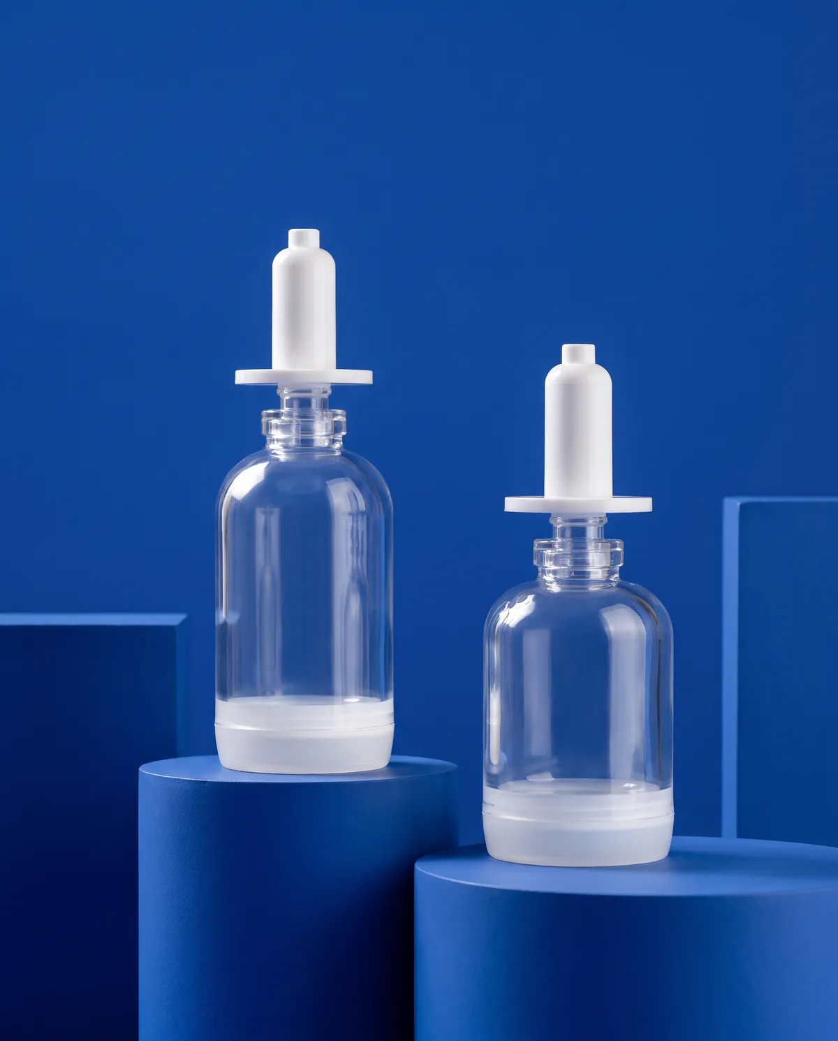 Şeffaf Vidalı Kapaklı Şırınga Serum Şişesi 10–15 ml