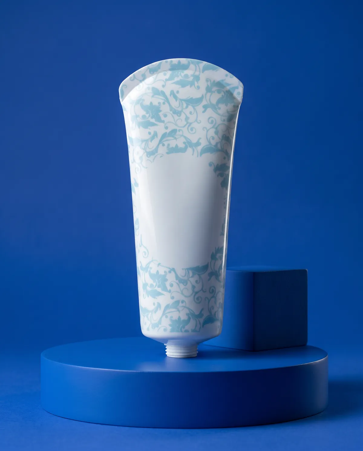 Vidalı Kapaklı Tüp Φ40 mm 50–180 ml