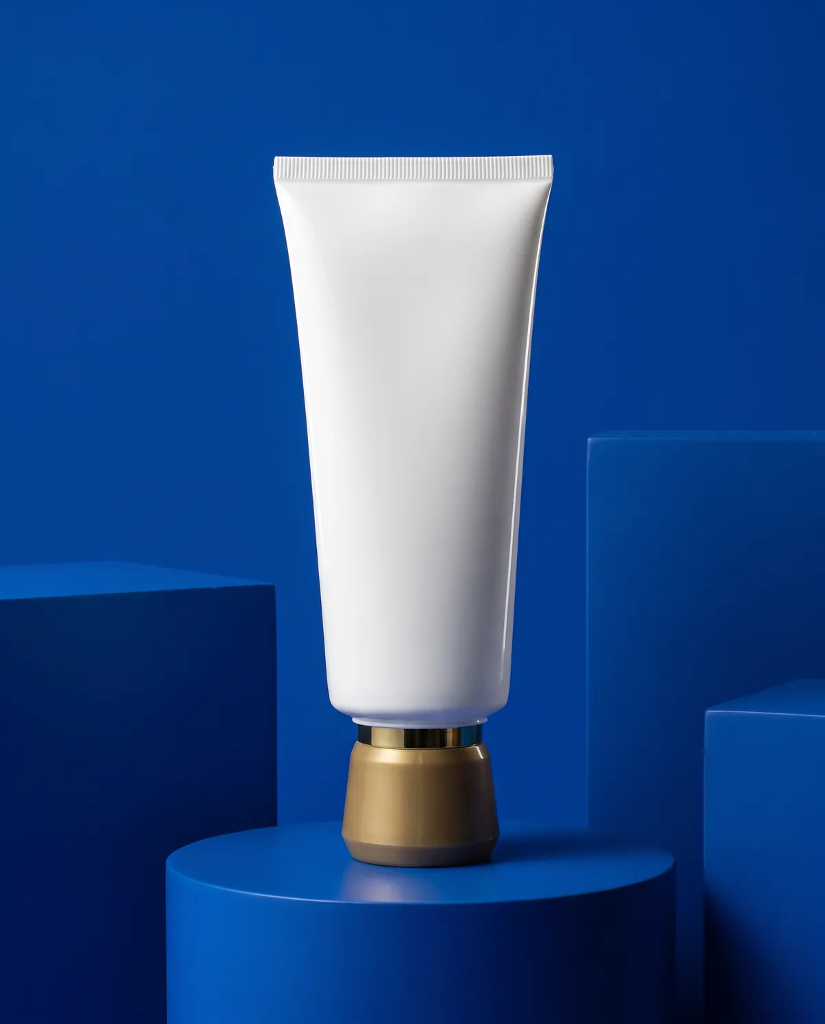 Vidalı Kapaklı Tüp Φ45 mm 100–240 ml