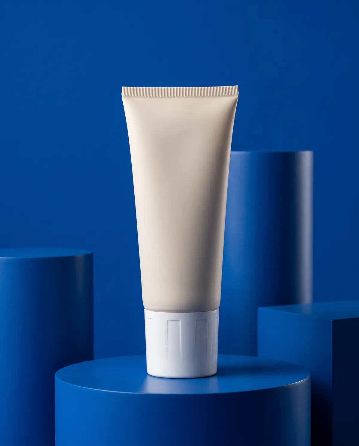 Vidalı Kapaklı Tüp Φ50 mm 120–300 ml